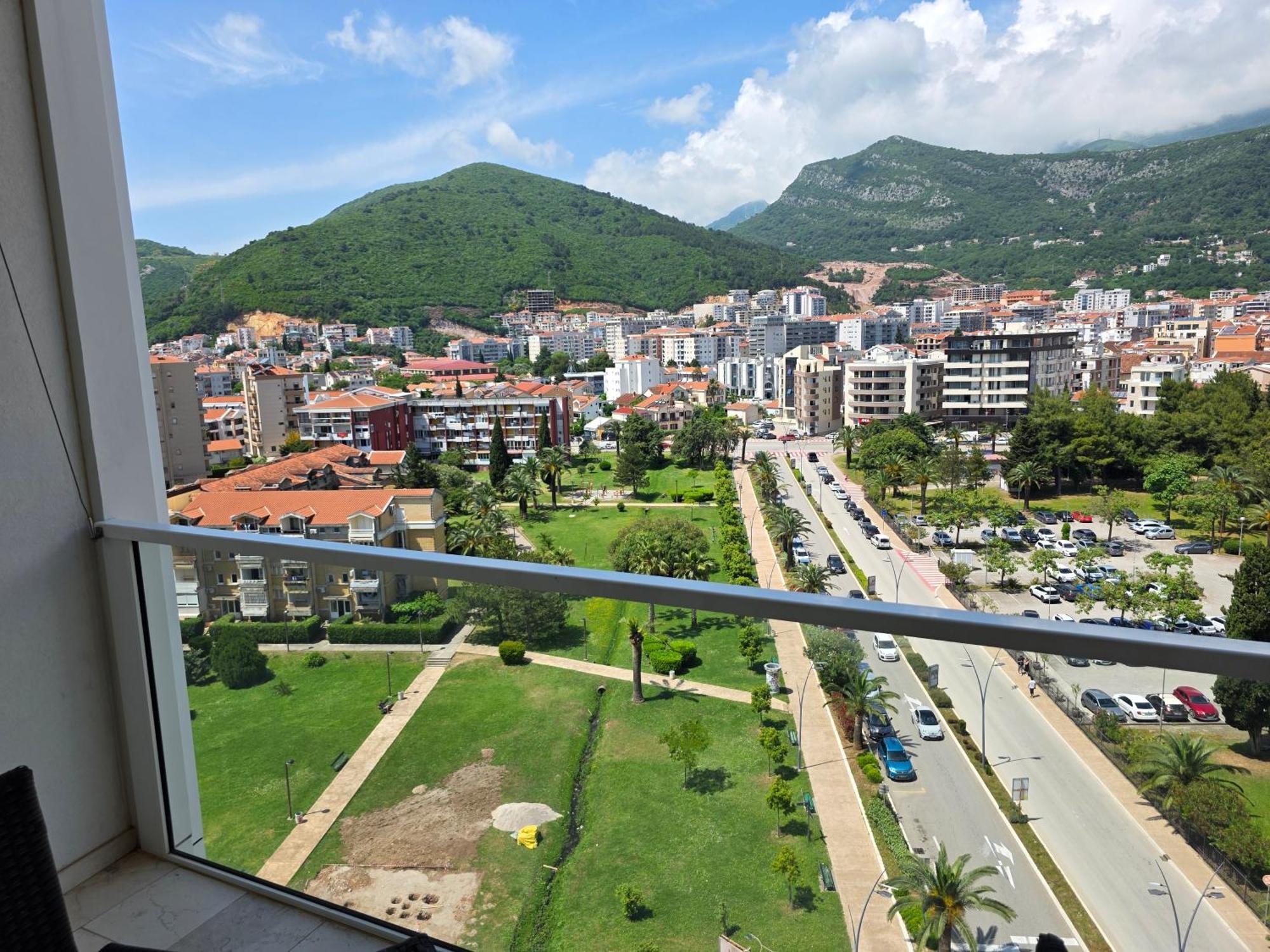 Apartments Menuet بودفا المظهر الخارجي الصورة