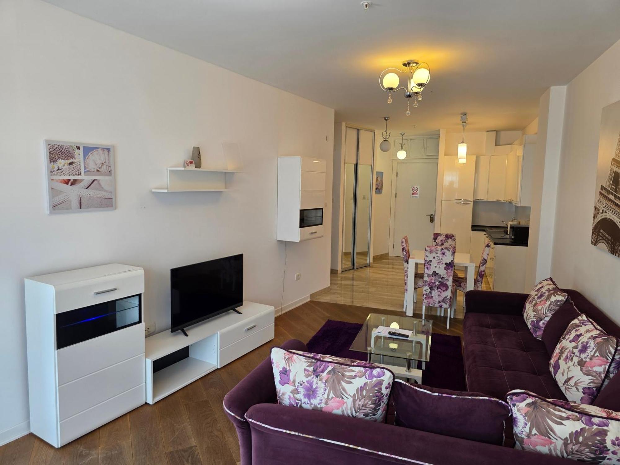 Apartments Menuet بودفا المظهر الخارجي الصورة
